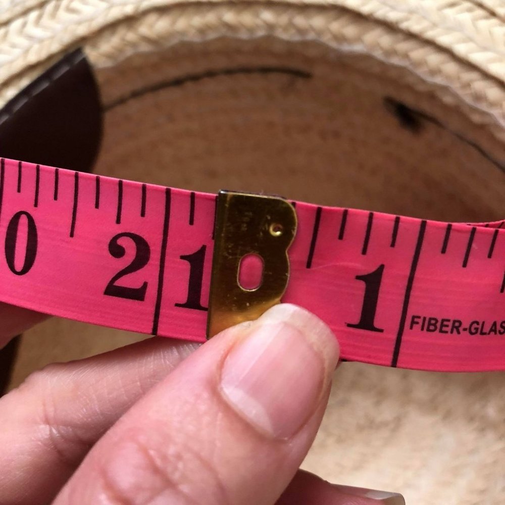 Woman's Straw Hat - image 5